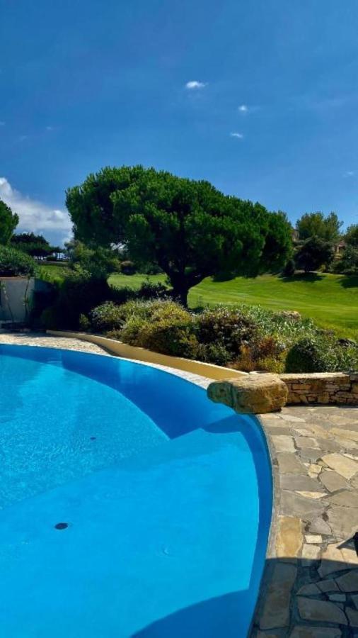 Villa Dans Cadre D'Exception - Golf, Piscine Et Tennis Prive سا سيرْ سور مير المظهر الخارجي الصورة